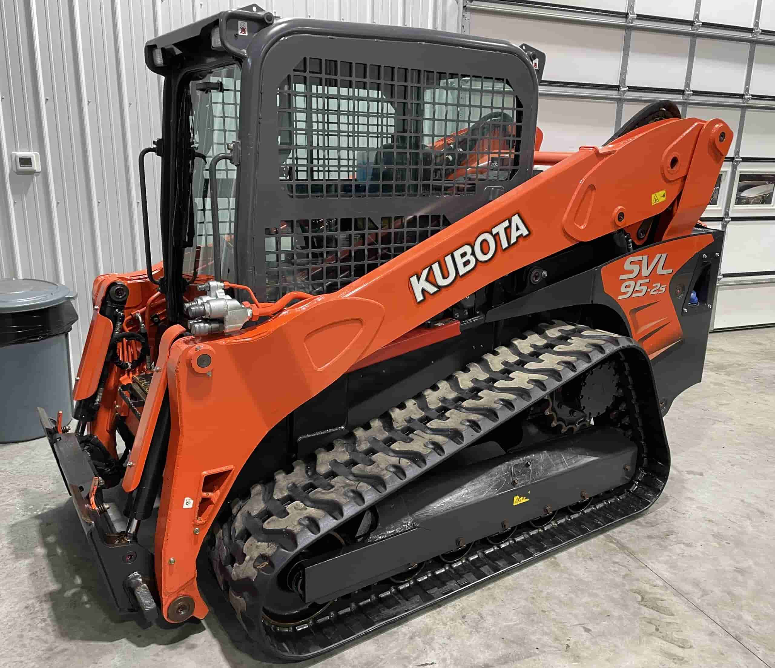 2018 KUBOTA SVL95-2s HIGH FLOW
